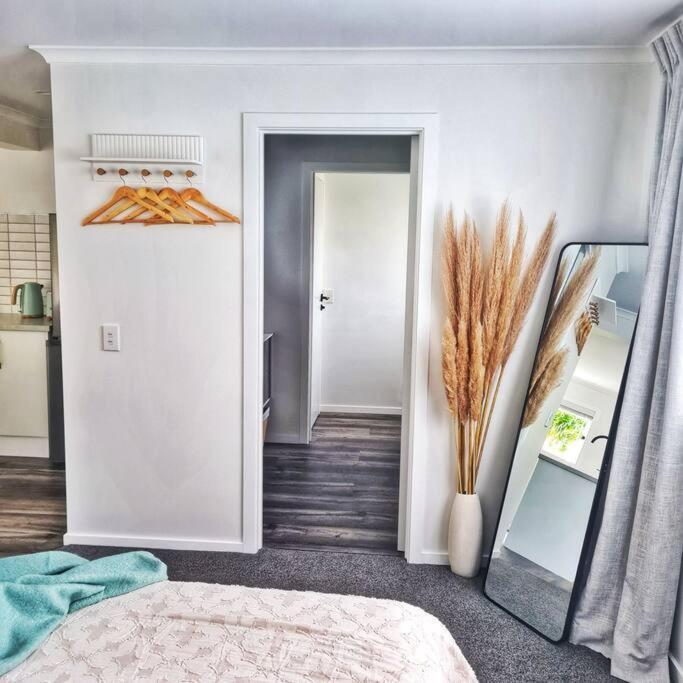 Beachfront Escape Collingwood Exterior foto